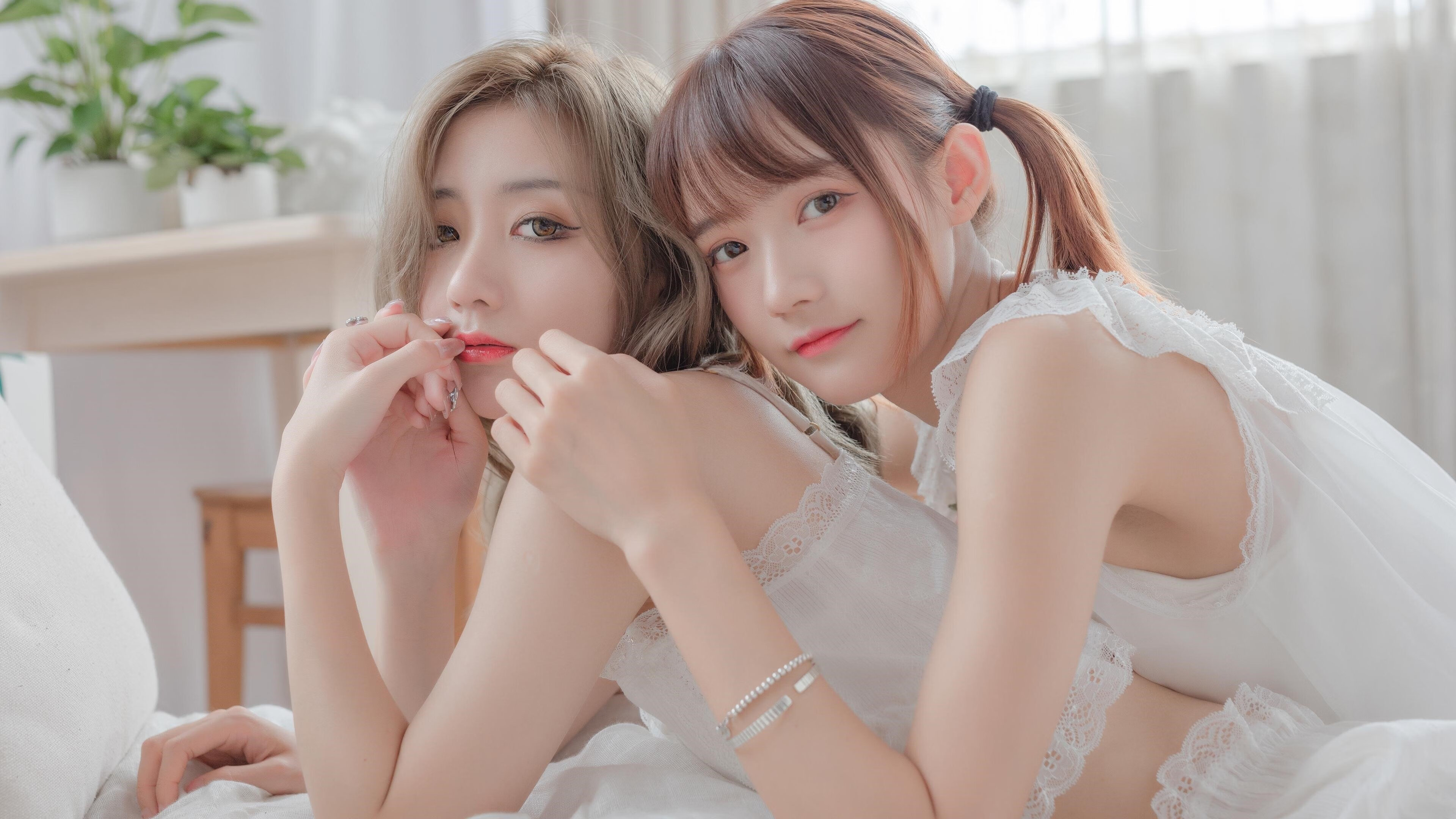 中国篮球产业与旅游产业深度融合，带动地方经济，篮球产业延伸